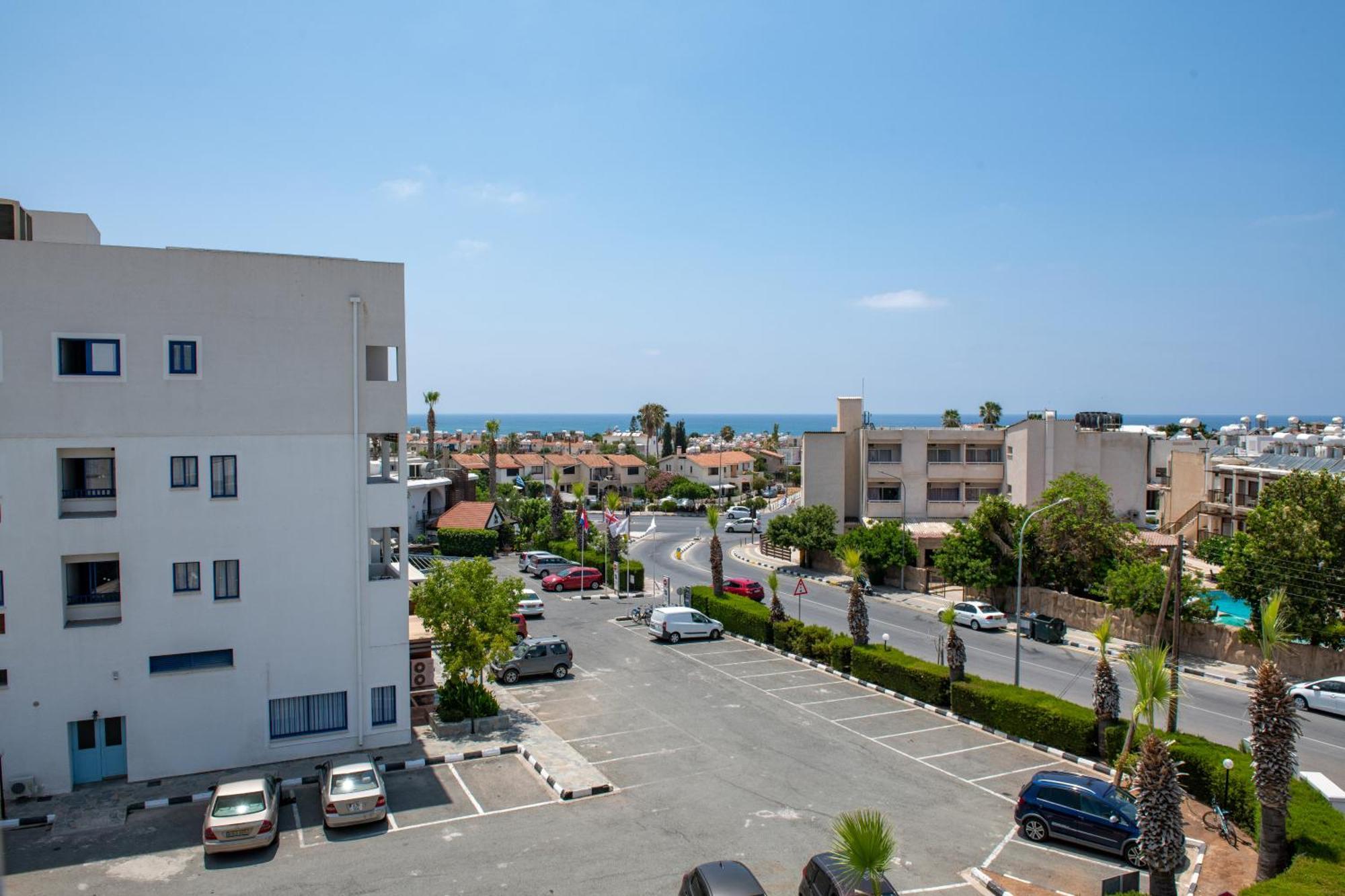 Sunset Seaview Studio Apartment Paphos ภายนอก รูปภาพ